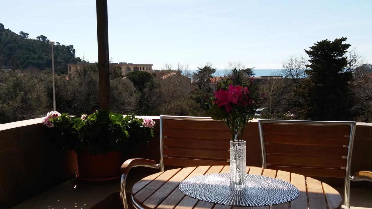 Guest House Villa Castio Petrovac Exteriér fotografie