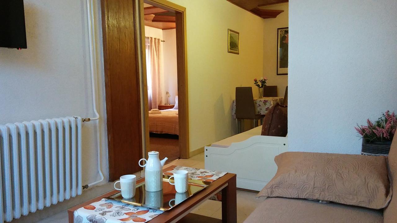 Guest House Villa Castio Petrovac Exteriér fotografie
