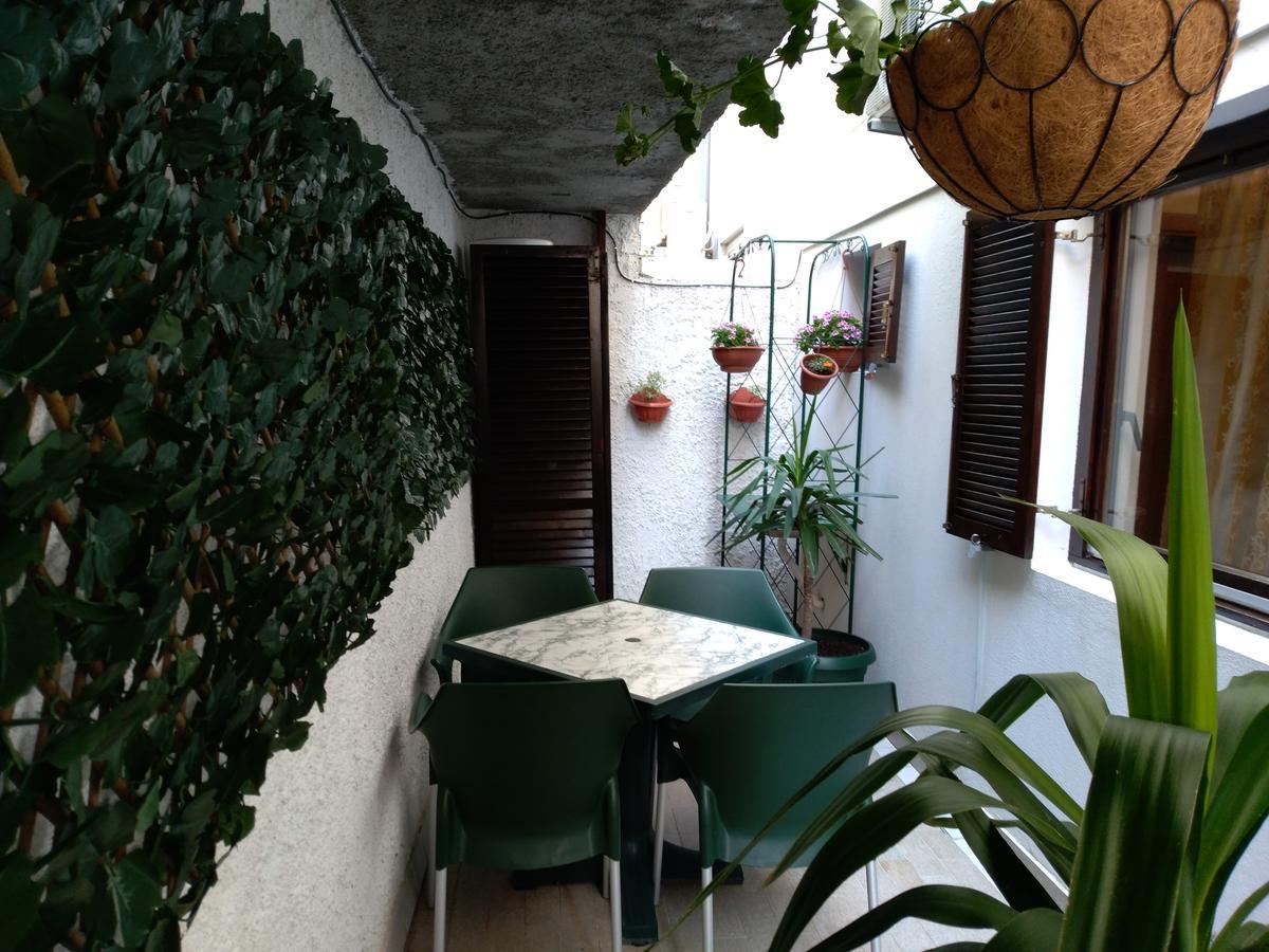 Guest House Villa Castio Petrovac Exteriér fotografie