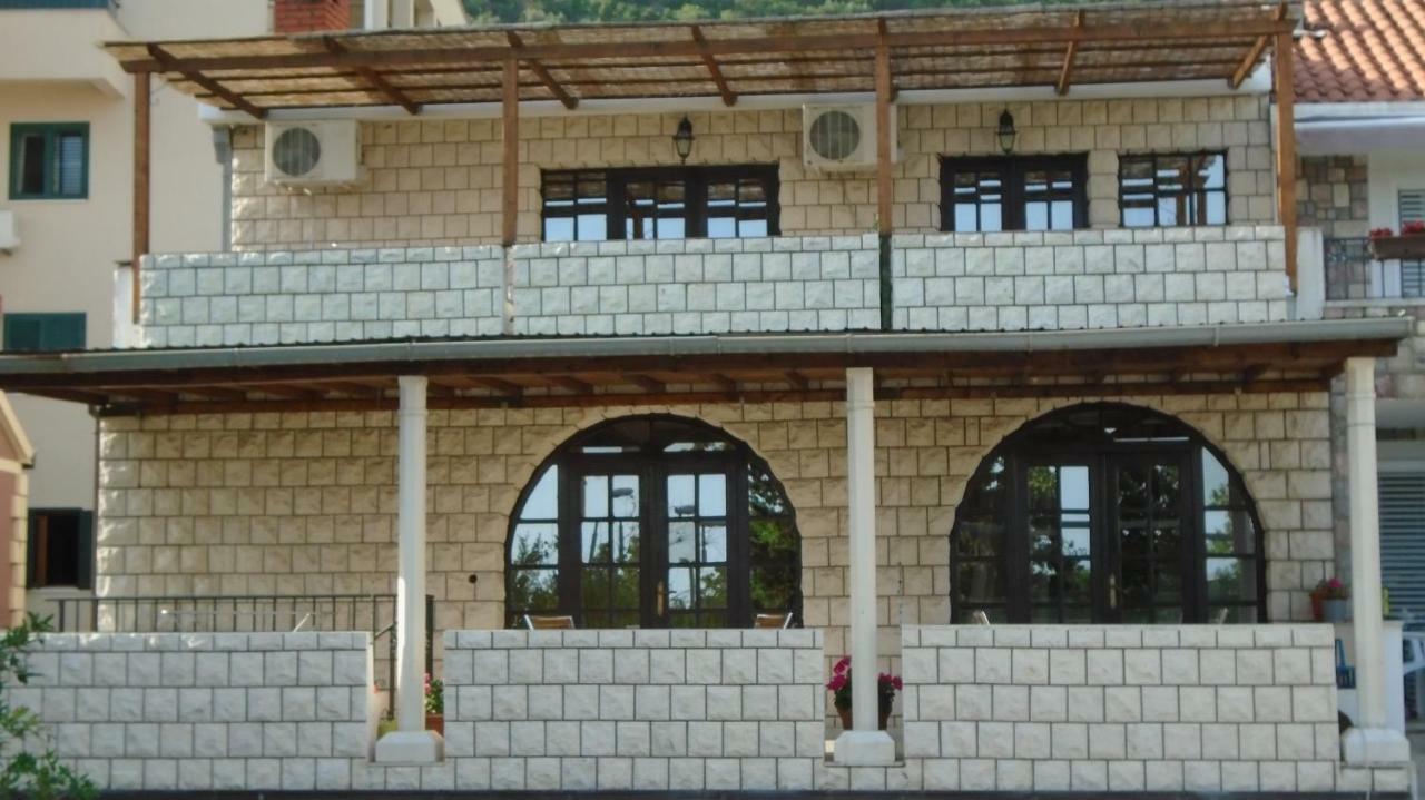 Guest House Villa Castio Petrovac Exteriér fotografie